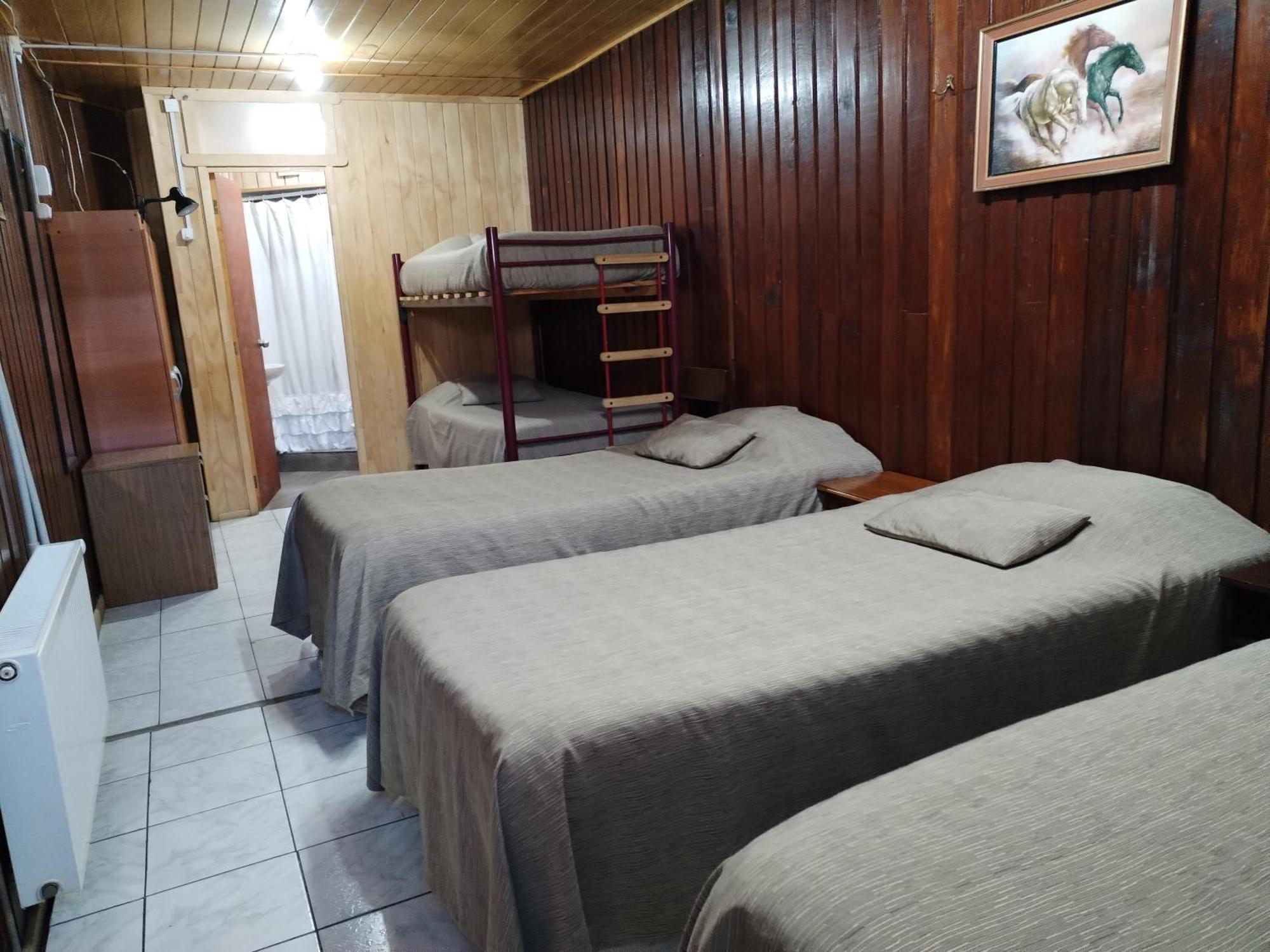 Hostal Copiapo Пуэрто-Монт Номер фото